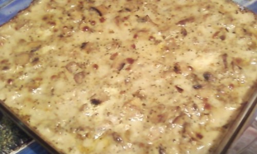 Csirkemell - Gombás ragu alatt sült sajtos hús 